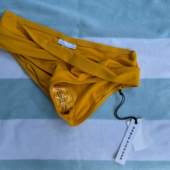 Robin Piccone two- piece Ava Bikini 👙In Marigold - Picture 3 of 5